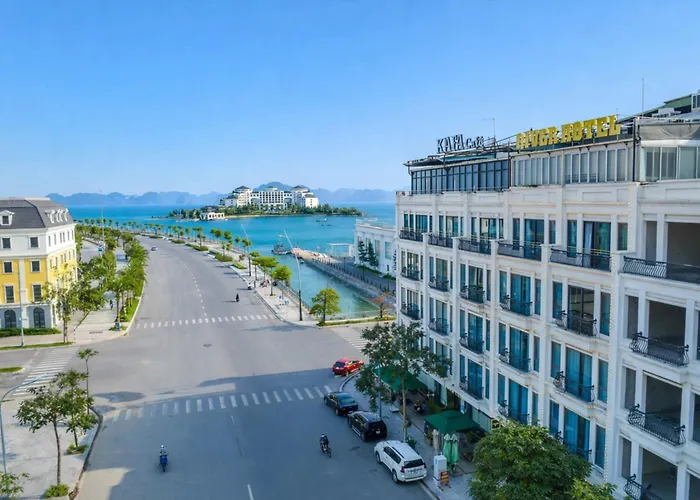 River Hotel Hạ Long